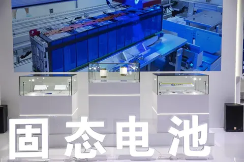 两年后，全固态电池陆续装车，留给燃油车的时间不多了！
