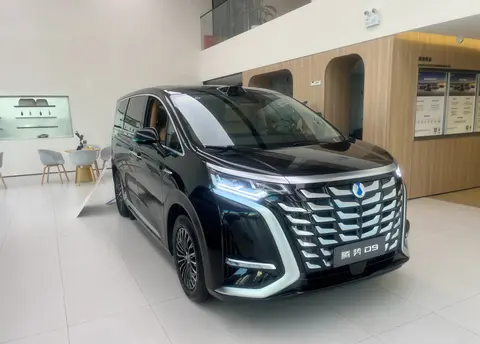 半年贬值11万元，听劝：腾势D9DM不要贪图纸面价格便宜买二手车